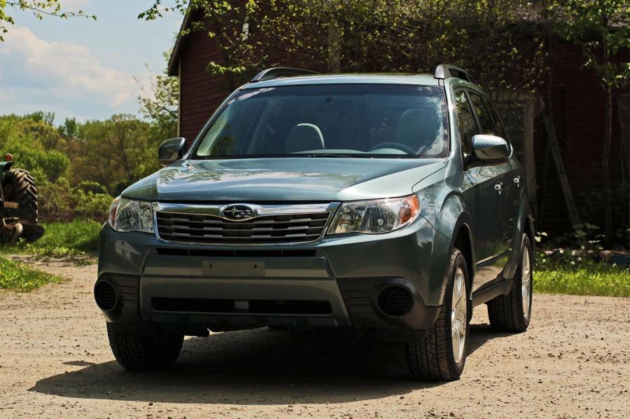  Subaru Forester 2.5 X Premium 2009 года  (фото 15 из 38)